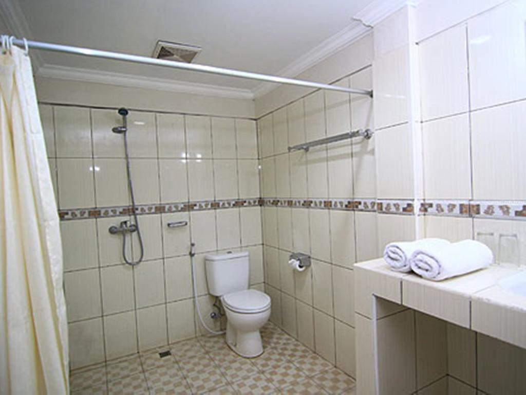 Dewa Bharata Bungalows Candidasa Chambre photo