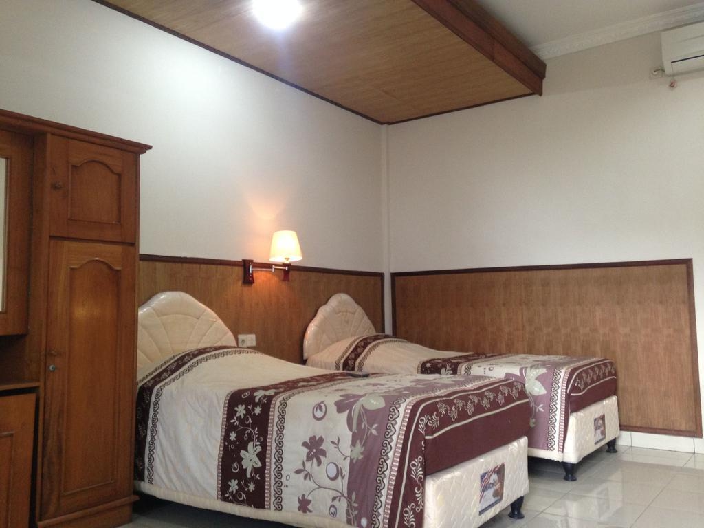 Dewa Bharata Bungalows Candidasa Extérieur photo