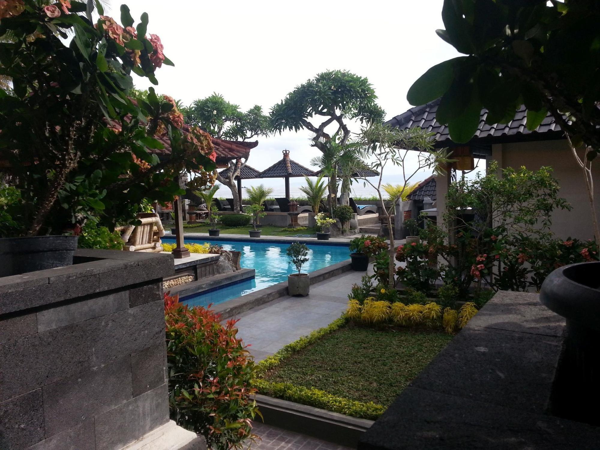 Dewa Bharata Bungalows Candidasa Extérieur photo
