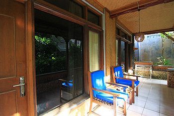 Dewa Bharata Bungalows Candidasa Extérieur photo